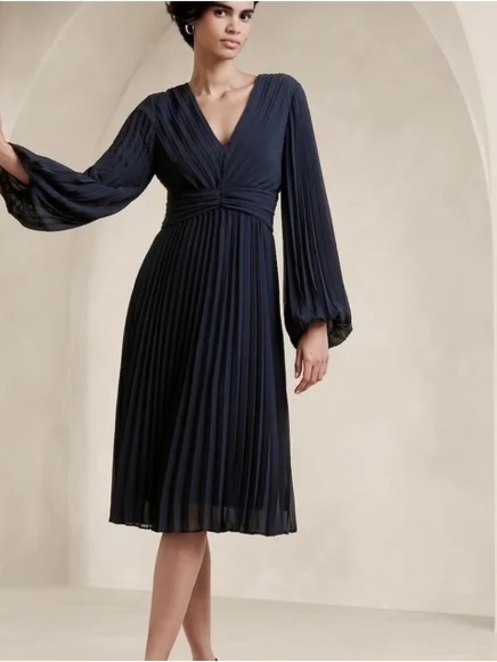 NWT Banana Republic Pleated Midi Dress | Navy  | Size 2